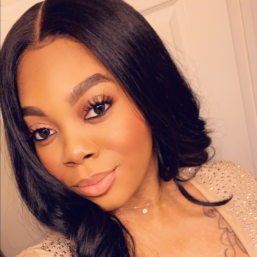 Meet your Posher, Tiana